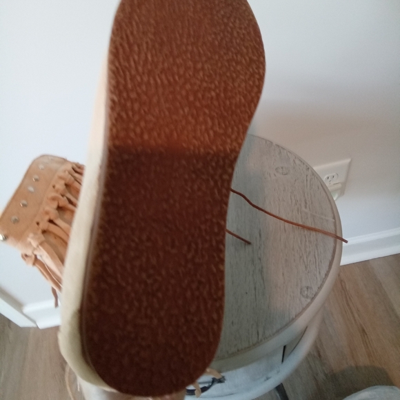 Olive Jolimall Moccasins Size 10 - Picture 4 of 6